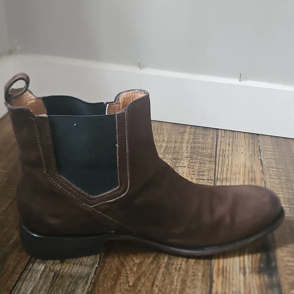 Elegant J.D. Fisk Chelsea Low Boy Men's Quality Brown Leather‎ Boots
